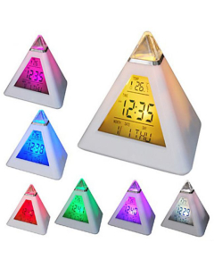 Réveil numérique à 7 couleurs changeantes en forme de pyramide
